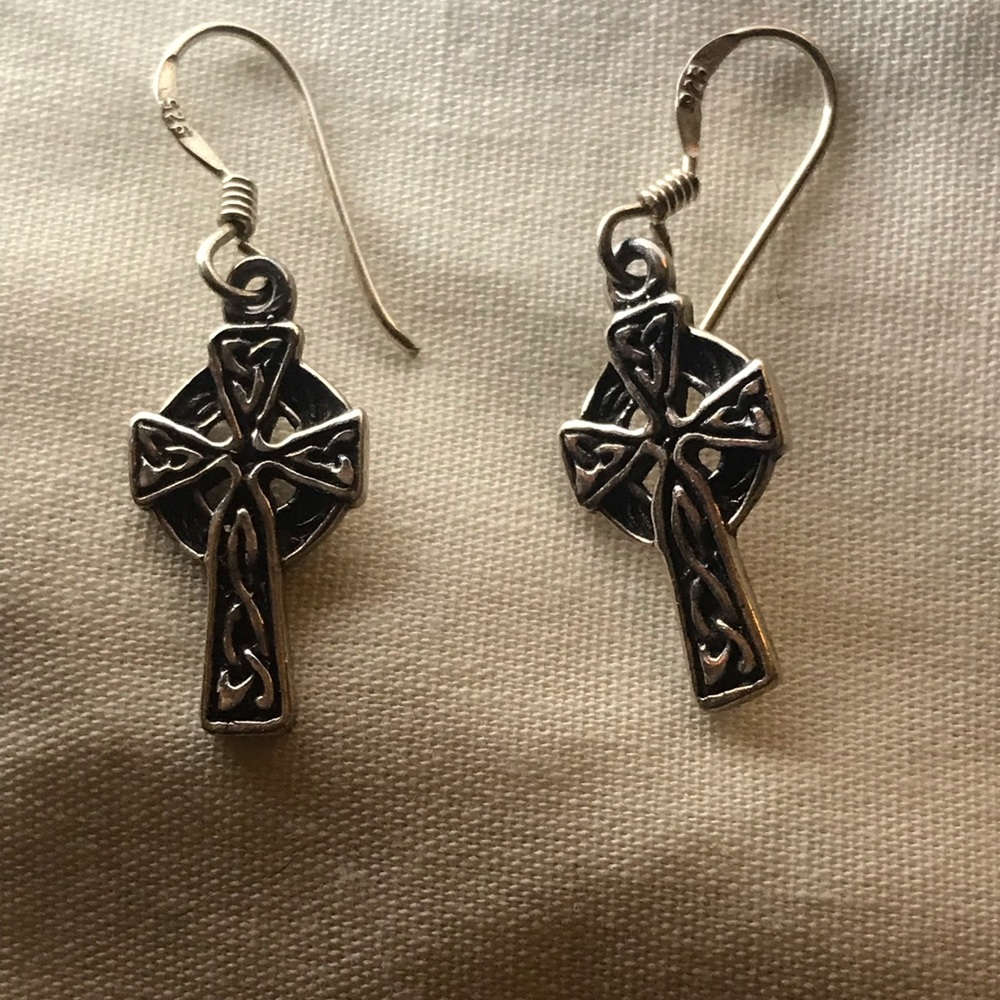 Hanging cross earrings
